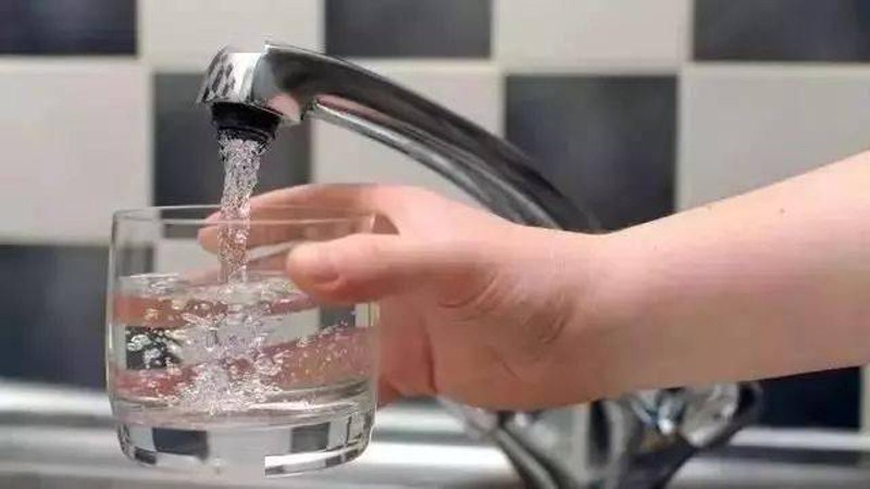 选择桶装水配送服务的全面指南